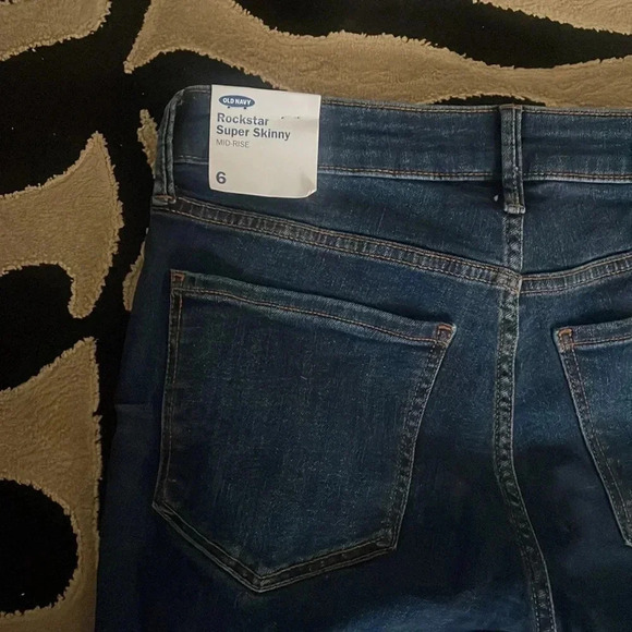 Old Navy Jeans - Picture 5 of 5